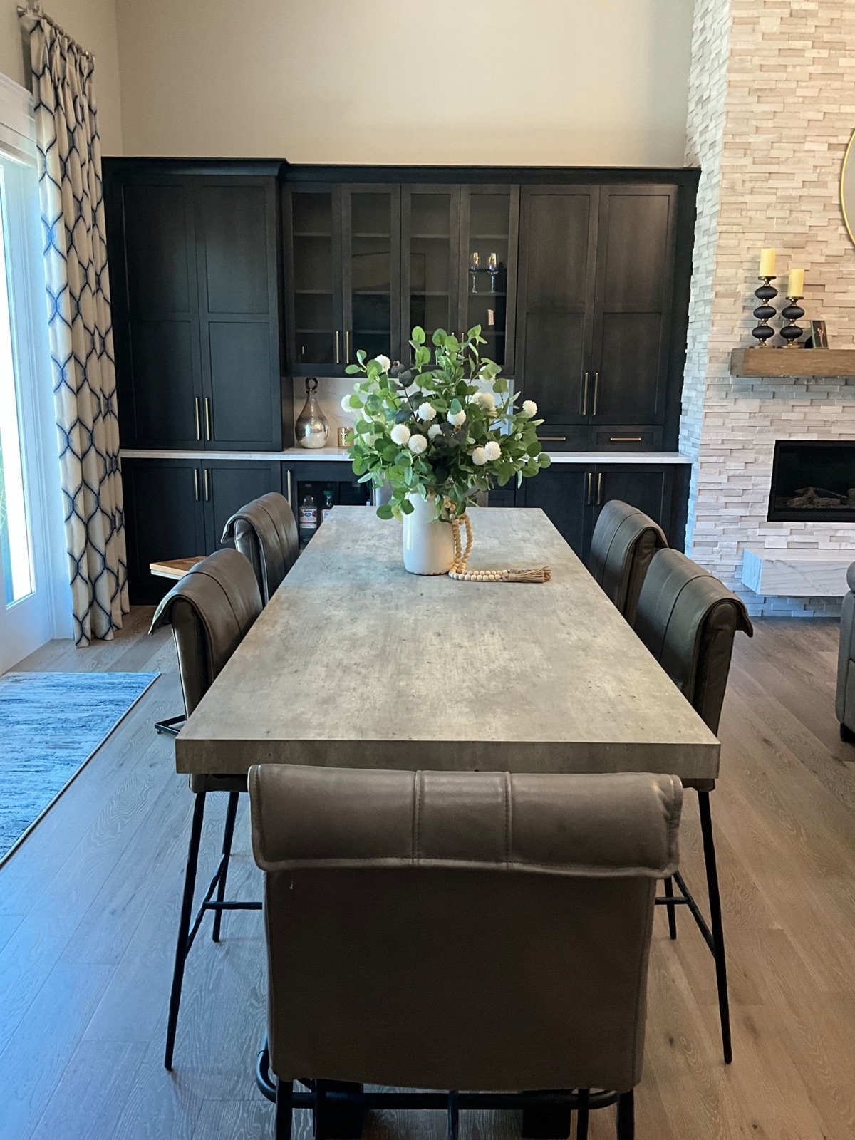 Westchase Retreat Addition dining area designed by Mia Bella Designs, Tampa, Florida, view 19